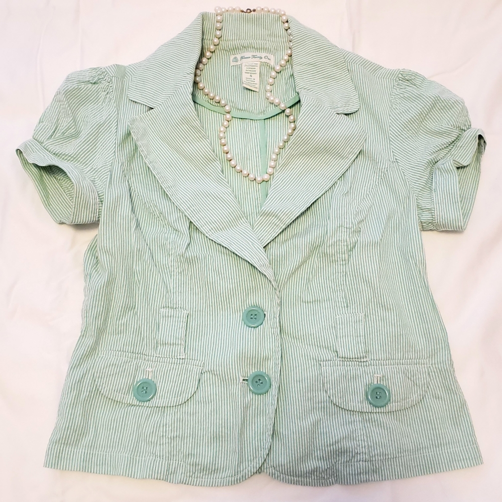 Seersucker blazer mint green